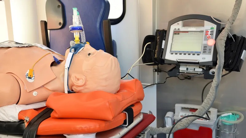 Teaching Injection Techniques Using Simulation Equipment